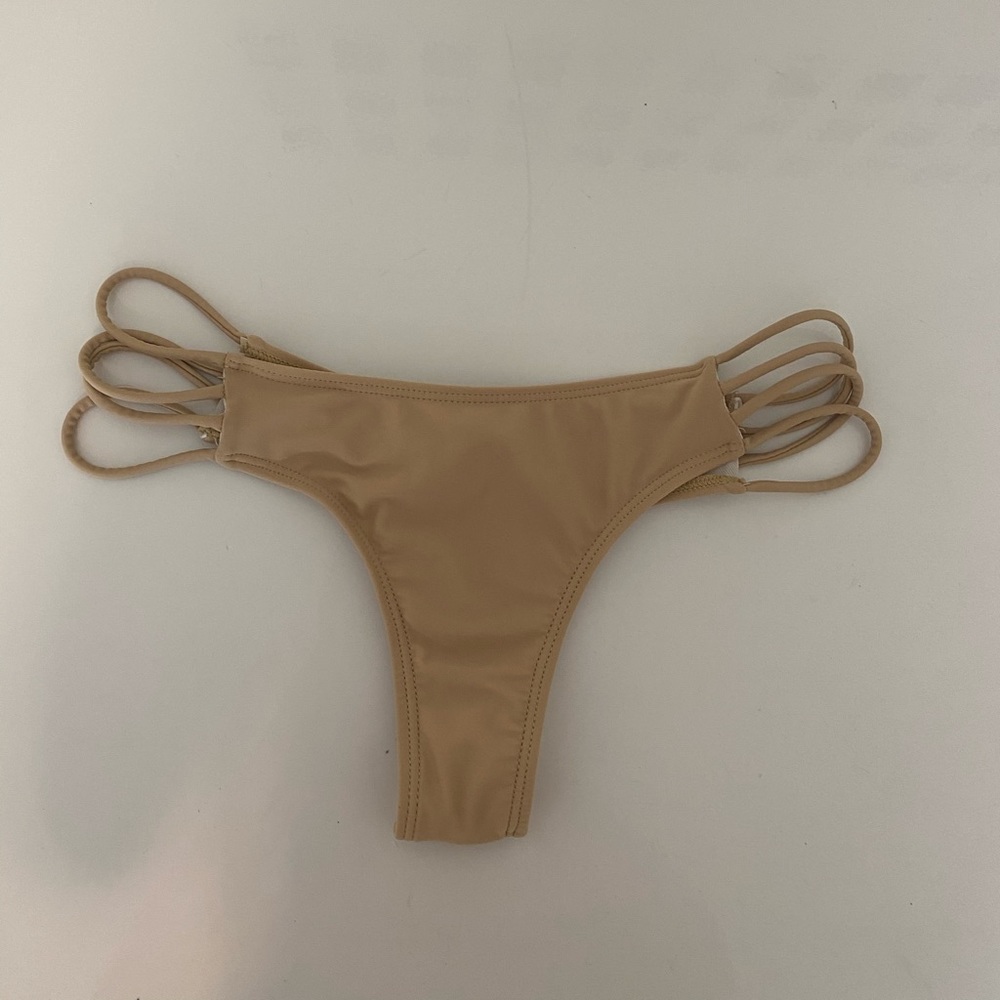 Tan boutine la bottoms